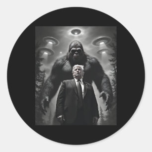 Sticker Rond Rencontre extraterrestre Bigfoot Ufo Alien de Trum