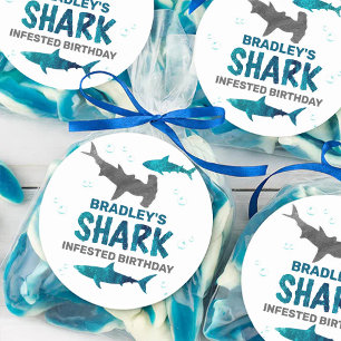 Sticker Rond Requin infesté n'importe quel âge fête d'anniversa
