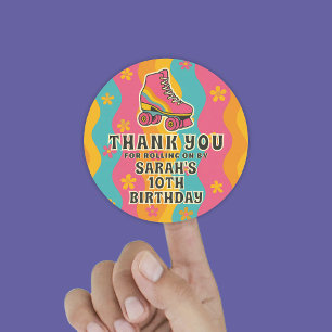 Sticker Rond Retro Roller Skating Girl Anniversaire Merci de fê