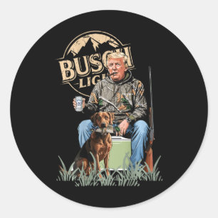 Sticker Rond Retro Trump Chasse Au Cerf Drôle Boire De La Bière