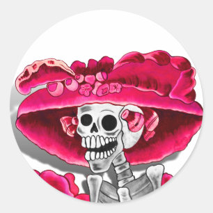 Sticker Rond Rire Skeleton Woman dans Red Bonnet
