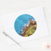 Sticker Rond Rochers dans la mer, vue au-dessus 1 (Enveloppe)