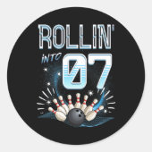 Sticker Rond Rollin' Into 7 Bowling Anniversaire 7e Bowler Anni (Devant)
