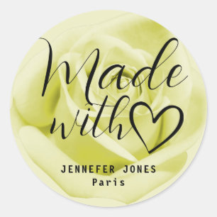 Sticker Rond Rose Jaune Simple Minimaliste Fabriquée Avec Coeur