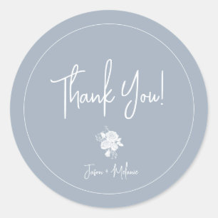 Sticker Rond Roses blanches sur Dusty Blue Mariage Merci Sticke