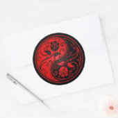 Sticker Rond Roses de Yin Yang rouge et noir (Enveloppe)