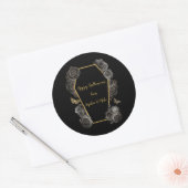 Sticker Rond Roses noires et or gothiques Cercueil Halloween (Enveloppe)