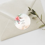 Sticker Rond Roses roses roses roses romantiques<br><div class="desc">Jolie grappe d'élégantes roses et feuillage rose vif d'aquarelle sur un arrière - plan pastel subtil. Inclut les champs de texte modifiables.</div>