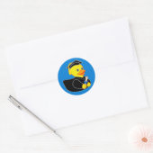 Sticker Rond Rubber Ducky Graduation ! Arrière - plan bleu (Enveloppe)