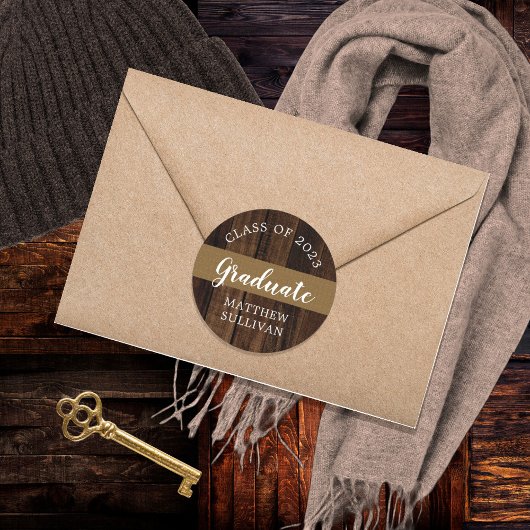 Sticker Rond Rugged Woodsy Graduate Class of 2023 | Nom