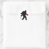 Sticker Rond Saint Valentin Sasquatch (Sac)