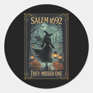 Sticker Rond Salem 1692 Ils Ont Manqué Une Sorcière Halloween T