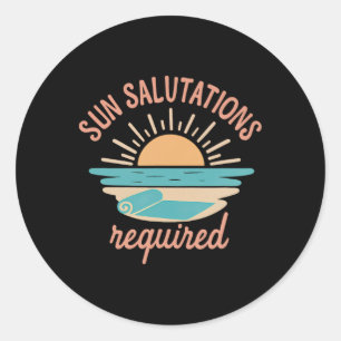 Sticker Rond Salutations au Soleil Requises Impression de Yoga