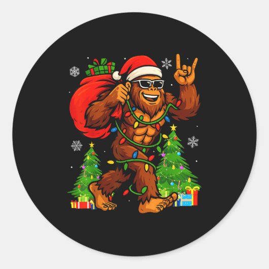 Sticker Rond Santa Bigfoot Christmas Tree Xmas Lights Funny Sas (Devant)