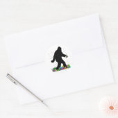 Sticker Rond Sasquatch du Nouvel An (Enveloppe)