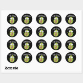 Sticker Rond Scare-vocaco Funny Avocado Pun Dark BG (Feuille)