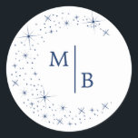 Sticker Rond Sceau de l'enveloppe de mariage blanc élégant céle<br><div class="desc">Invitez vos invités à une soirée de romance et de clair de lune avec ce sceau d'enveloppe de mariage blanc lune élégant céleste de la collection de mariage élégant céleste. Doté d'un fond blanc brillant orné d'étoiles scintillantes et d'une typographie raffinée, ce design céleste moderne est parfait pour les couples...</div>