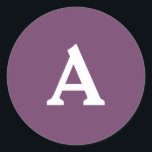 Sticker Rond Sceau d'enveloppe monographique personnalisée<br><div class="desc">Il s'agit de monogrammes magnifiquement imprimés personnalisés qui peuvent être customisés pour votre journée spéciale. Il est préférable pour les invitations de mariage,  les cartes RSVP et d'autres produits qui correspondent à ce design.</div>