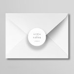 Sticker Rond Sceau simple minimaliste élégant enveloppe de mari<br><div class="desc">Élégant autocollant simple enveloppe de faire-part de mariage minimale avec un élégant script de calligraphie chic et élégant. Facilité de personnalisation avec vos détails ! Convient aux mariages noirs de cravate neutre formels. Veuillez noter que la couleur arrière - plan peut être modifiée pour correspondre à votre jeu de couleurs...</div>
