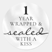 Sticker Rond Scellé avec un baiser Blanc 1er anniversaire (Devant)