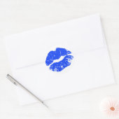 Sticker Rond Scellé Avec Un Baiser Bleu Lip Imprimer Baisson Ba (Enveloppe)