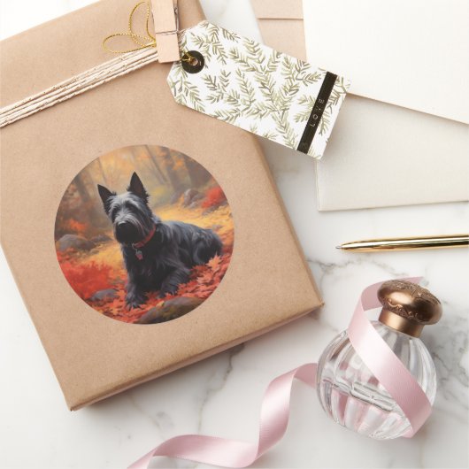 Sticker Rond Scottish Terrier en automne Leaves Fall Inspire (Cadeaux)