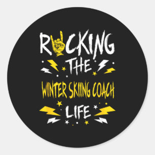 Sticker Rond Secouer l'entraîneur de ski d'hiver drôle de ski a