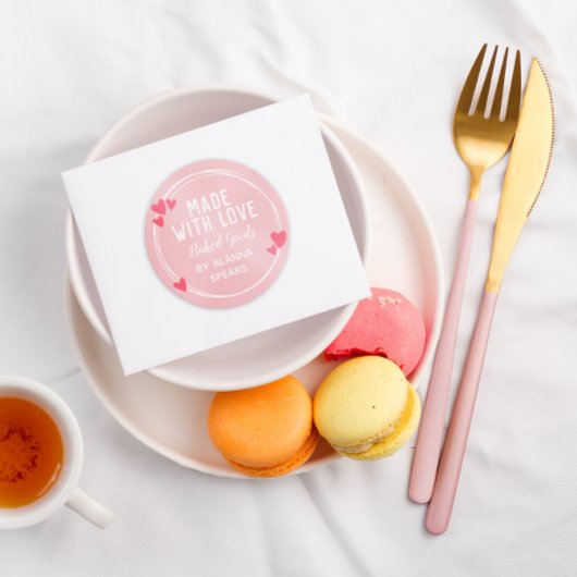 Sticker Rond Serre-Coeur Rose Fabriqué À La Main Avec Amour