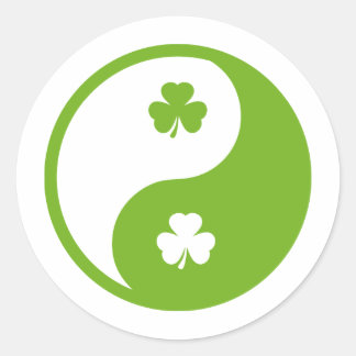 Sticker Rond shamrock irlandais ying et yang