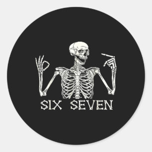 Sticker Rond Signe de la main Six Sept 67 Squelette Meme Hallow
