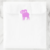 Sticker Rond Silhouette de bélier rose (Sac)