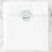 Sticker Rond Silver Green Confetti Graduation 2025 (Sac)