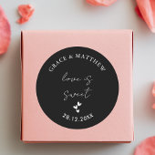 Sticker Rond Simple Mariage noir et blanc L'amour est doux