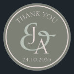 Sticker Rond Simple Monogramme Sage Green Wedding Favoriser<br><div class="desc">Il s'agit d'un autocollant simple monogramme de faveur de mariage dans la sauge profonde vert et ecru. Customisez facilement. OEuvre d'art originale s'il vous plaît faire défiler vers le bas pour voir d'autres éléments de cette collection.</div>