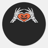 Sticker Rond Skeleton Met Un Coeur Halloween Éffrayant Classiqu (Devant)