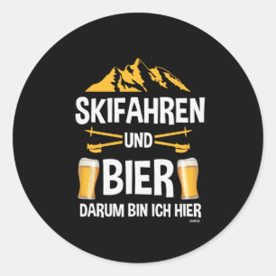 Sticker Rond Ski Et Bière Après Le Costume De Ski Fête D'Hiver