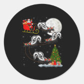 Sticker Rond Skunk Santa Sleigh Flying Funny Magical Christmas (Devant)