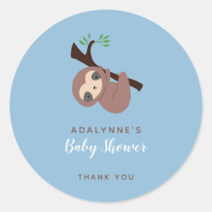 Sticker Rond Sloth Baby shower C'est un garçon Script Brown mig