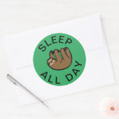 Sticker Rond Sloth Dormir toute la journée (Enveloppe)