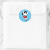 Sticker Rond Snoopy "Joe Cool" debout (Sac)