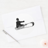 Sticker Rond snowboard BOARD OU DIE (Enveloppe)