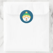 Sticker Rond Snowman de Noël en Casquette vert sur bleu (Sac)