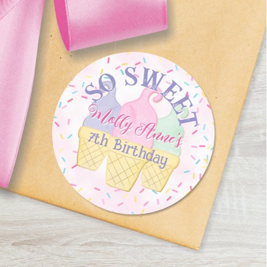 Sticker Rond Soirée de crème glacée rose doux fête d'anniversai