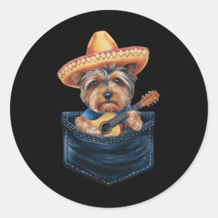 Sticker Rond Sombrero Yorkshire Terrier Chien Jouant Guitare Ci
