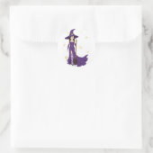 Sticker Rond Sorcière violette avec chambre (Sac)