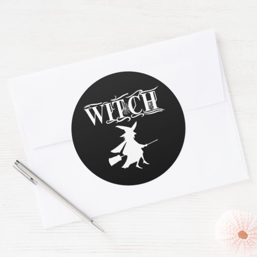 Sticker Rond Sorcière volante méchante noire Halloween (Enveloppe)