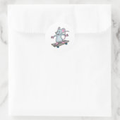 Sticker Rond Souris en skate avec skateboard (Sac)