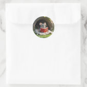 Sticker Rond Souris lisant un livre rouge sur une couverture (Sac)
