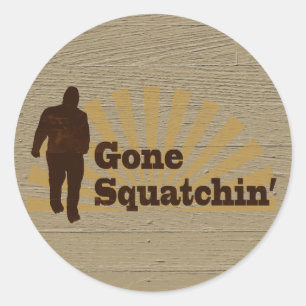 Sticker Rond Squatchin allé Bigfoot drôle Sasquatch
