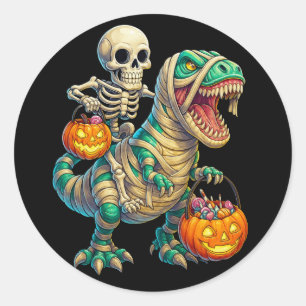 Sticker Rond Squelette Fantaisiste à Cheval sur un T-Rex Momie